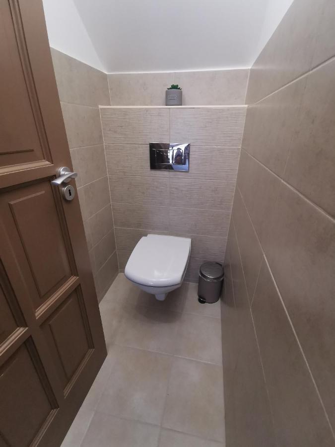 Sokristaly Vendeghaz Hotell Demjén Exteriör bild